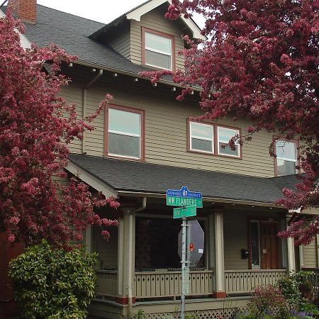 Portland International Guesthouse Екстериор снимка